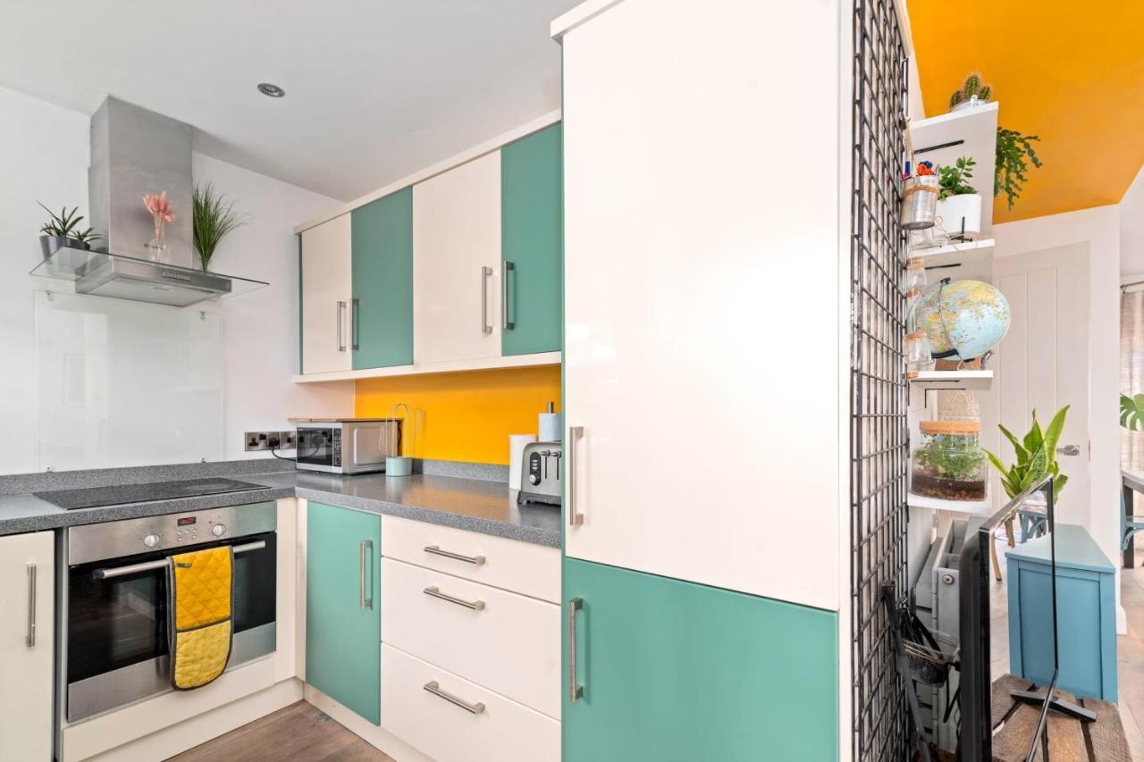 Guestready - Artsy Penthouse In Heart Of The City Londra Esterno foto